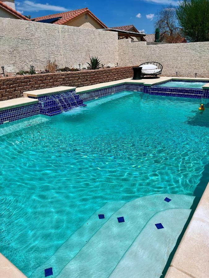 Villa Amazing Pool And Jaccuzi 3 Bedroom In Heart Of Lv *
