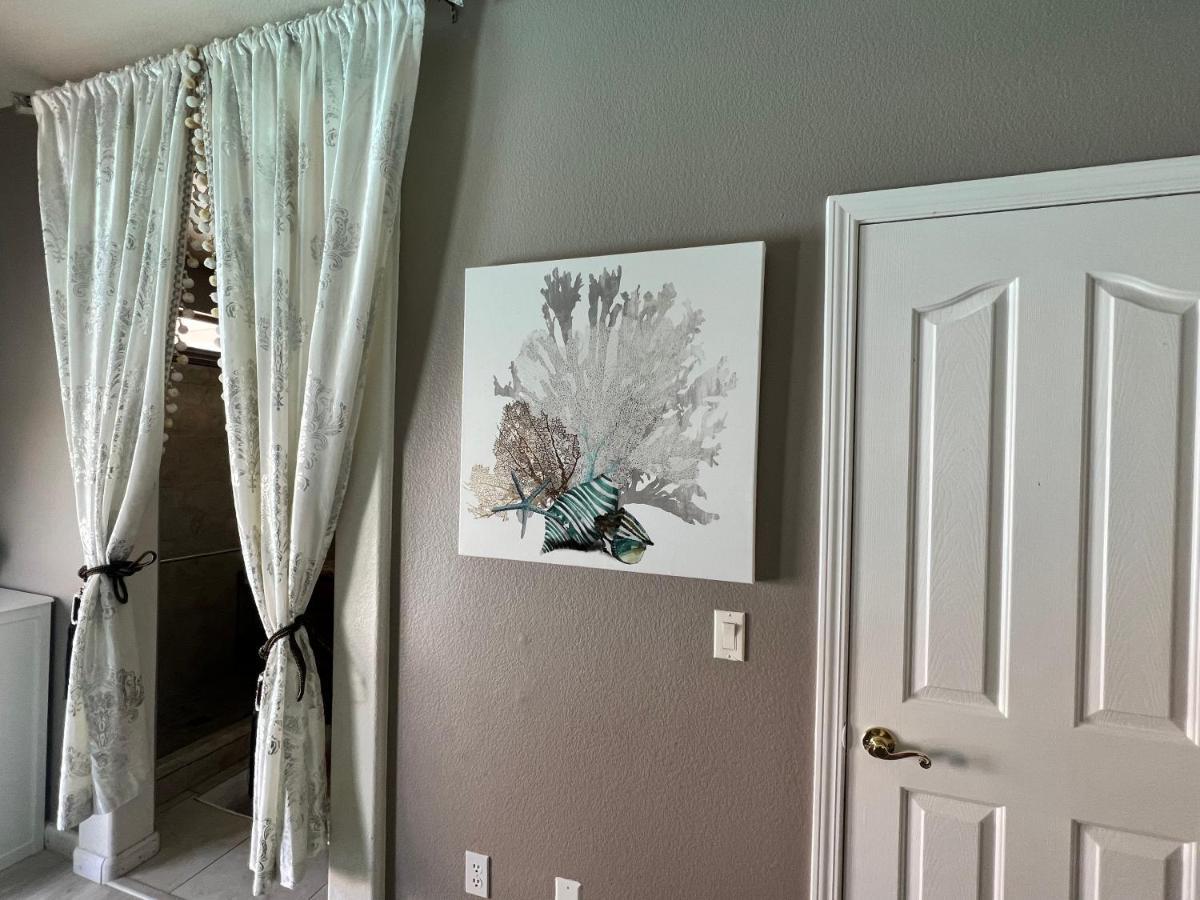 Amazing Pool And Jaccuzi 3 Bedroom In Heart Of Lv * Las Vegas