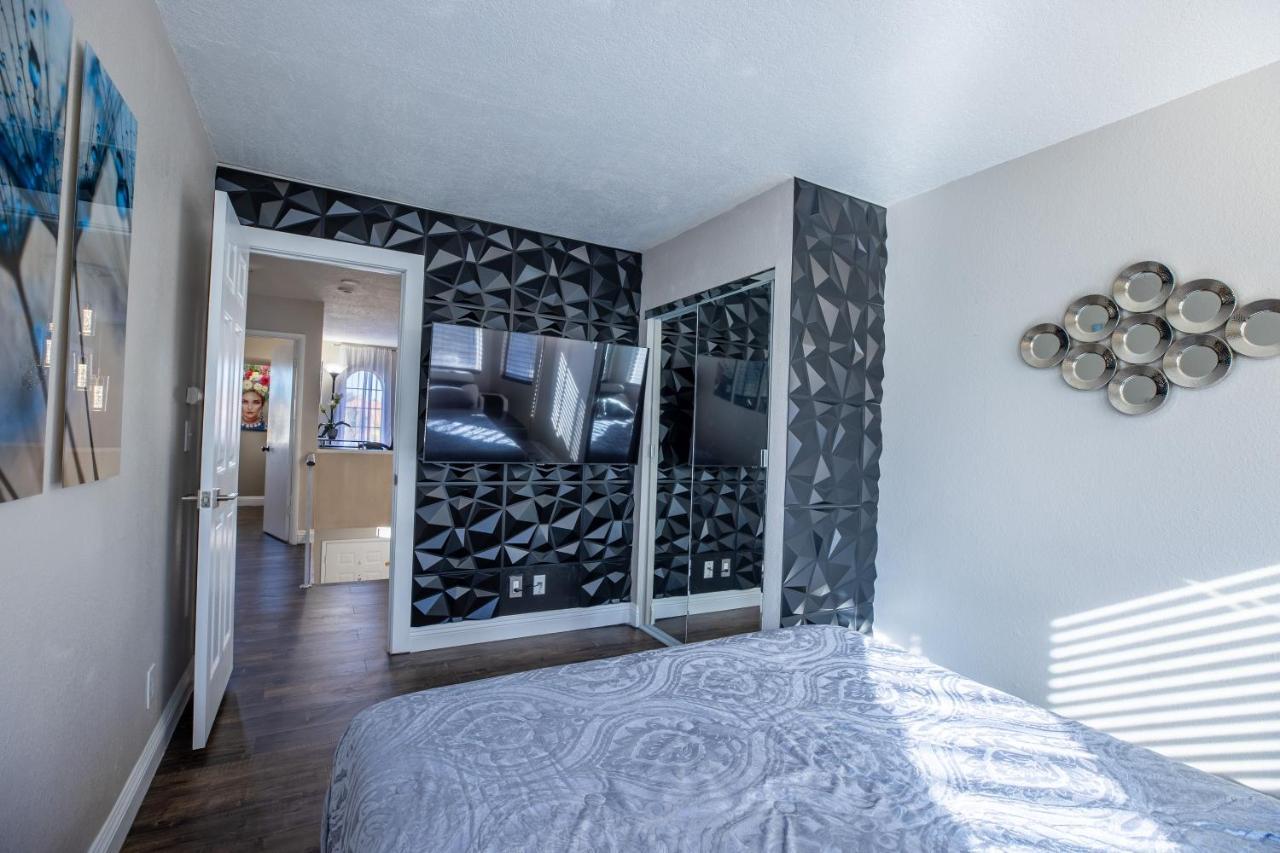 1800 Sqft House W/heated Pool Spa 13min From Strip Сasa de vacaciones