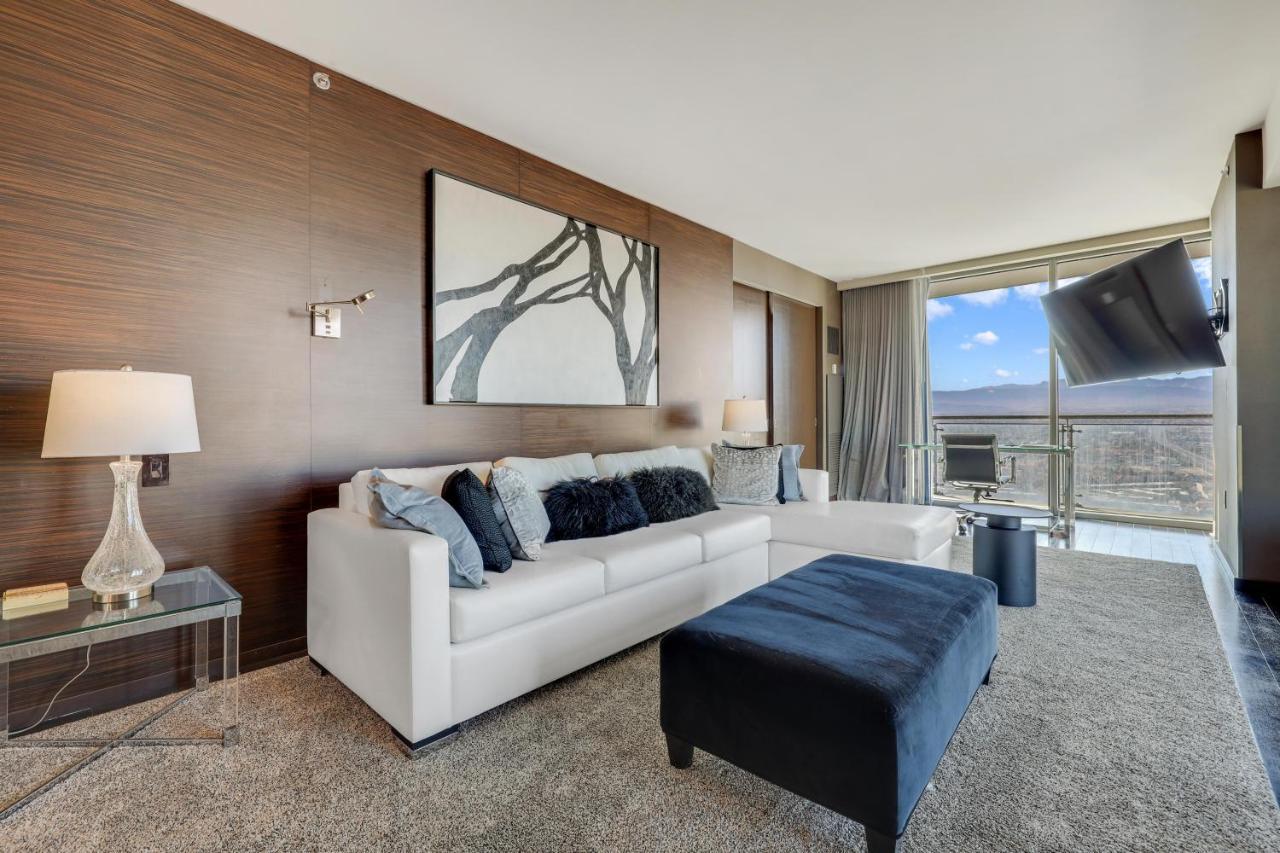Vegas Palms High 52nd Fl. 1bdr Corner Penthouse 1220sqft Apartahotel