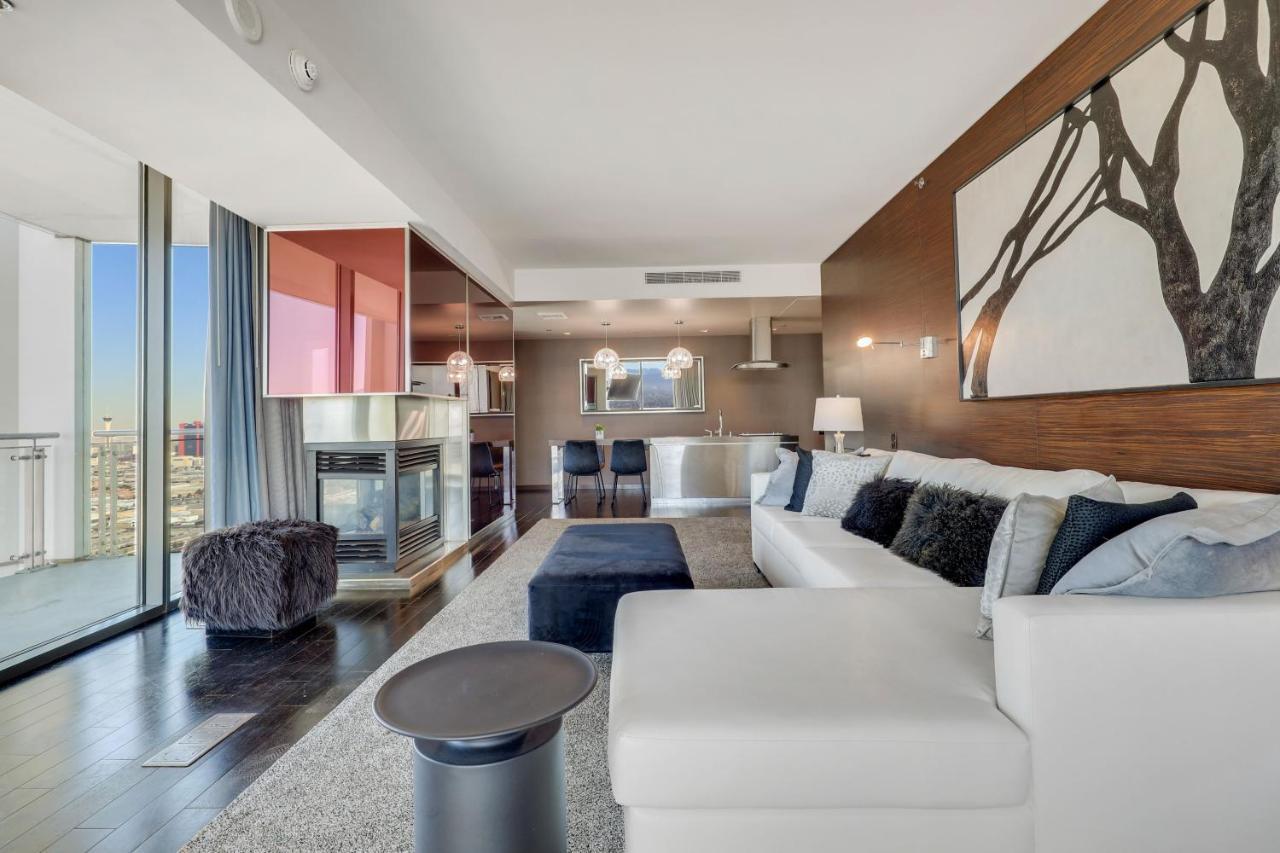 Vegas Palms High 52nd Fl. 1bdr Corner Penthouse 1220sqft Apartahotel