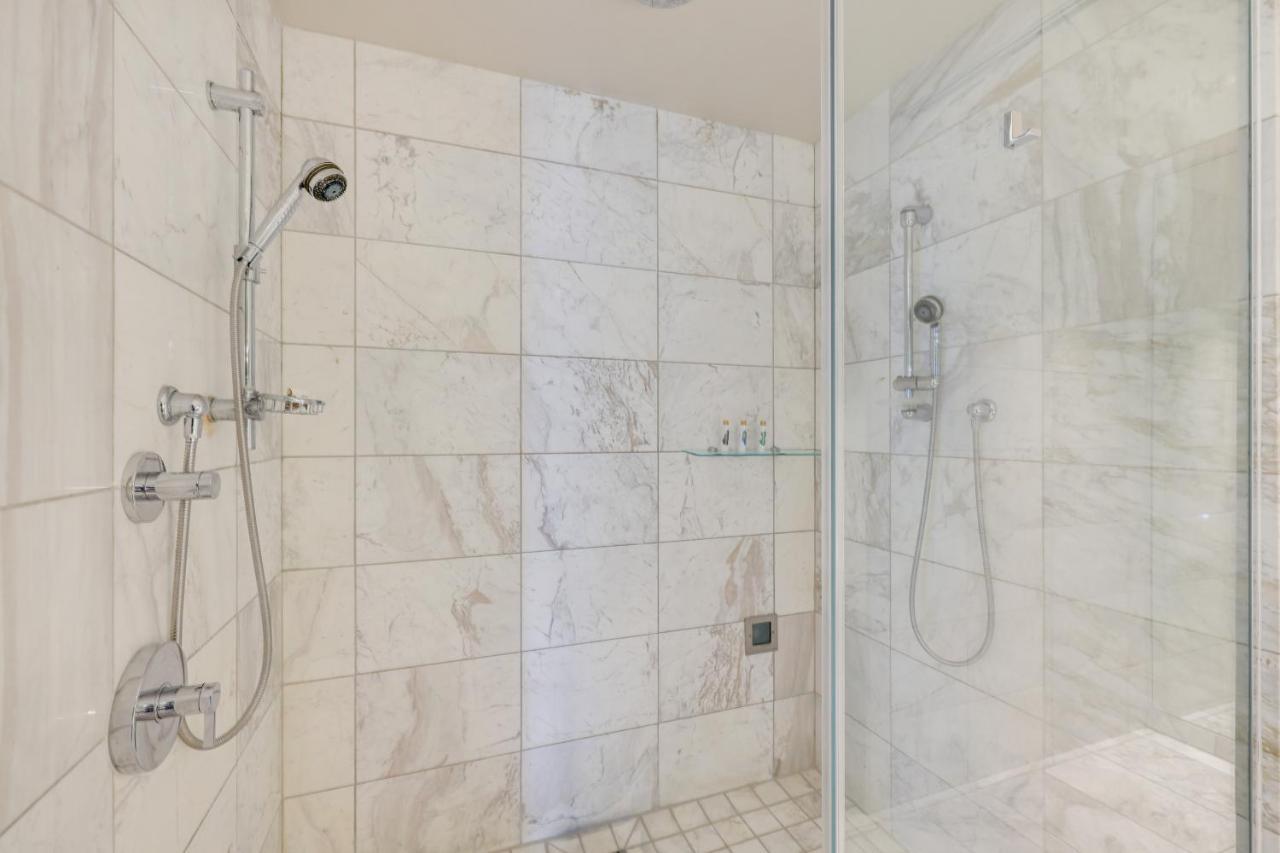 Vegas Palms High 52nd Fl. 1bdr Corner Penthouse 1220sqft Las Vegas