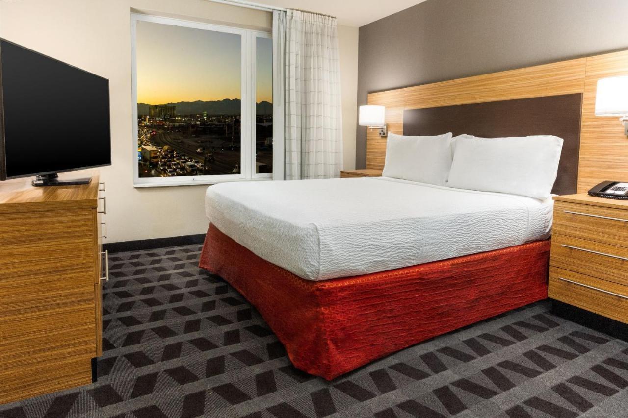 Towneplace By Marriott Vegas Stadium District 3*