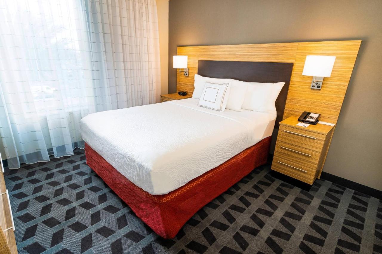 Hotel Towneplace By Marriott Vegas Stadium District 3*