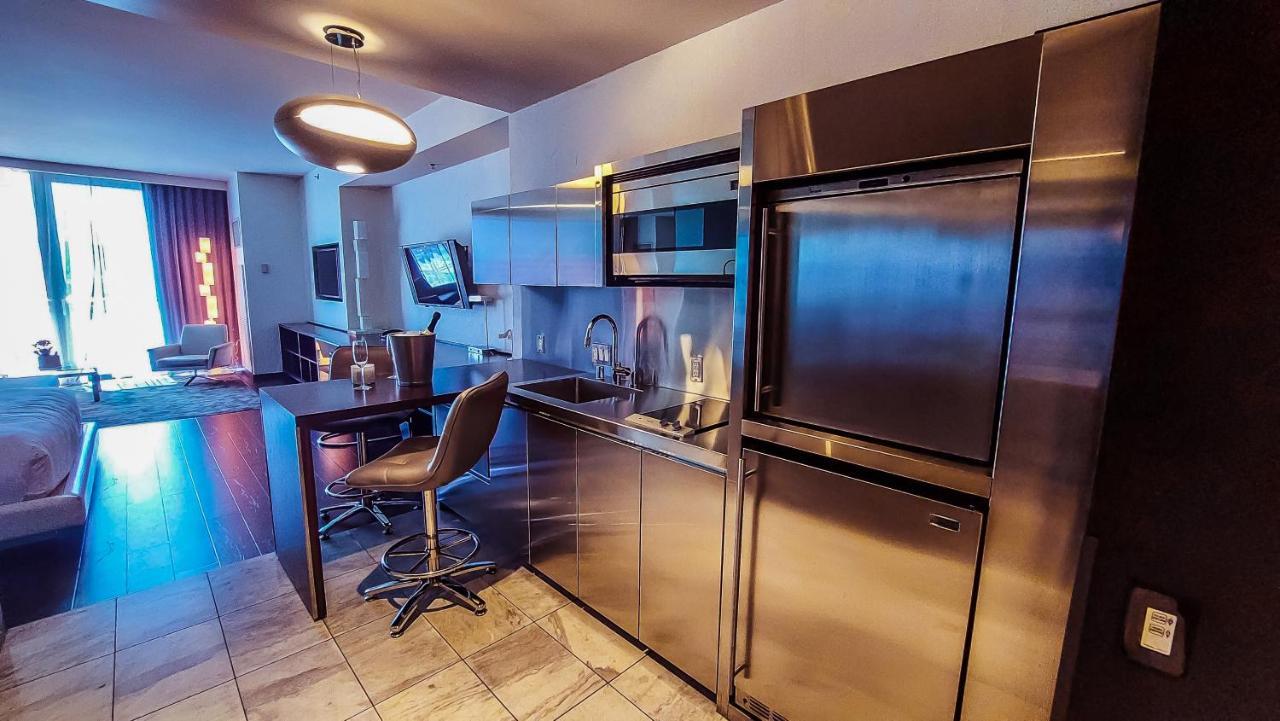 Luxury 53rd Flr With Amazing Sunset View & Balcony No Refee At Palms Place Apartahotel Las Vegas