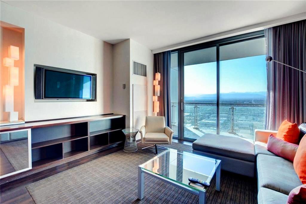 Apartahotel Luxury 53rd Flr With Amazing Sunset View & Balcony No Refee At Palms Place Las Vegas
