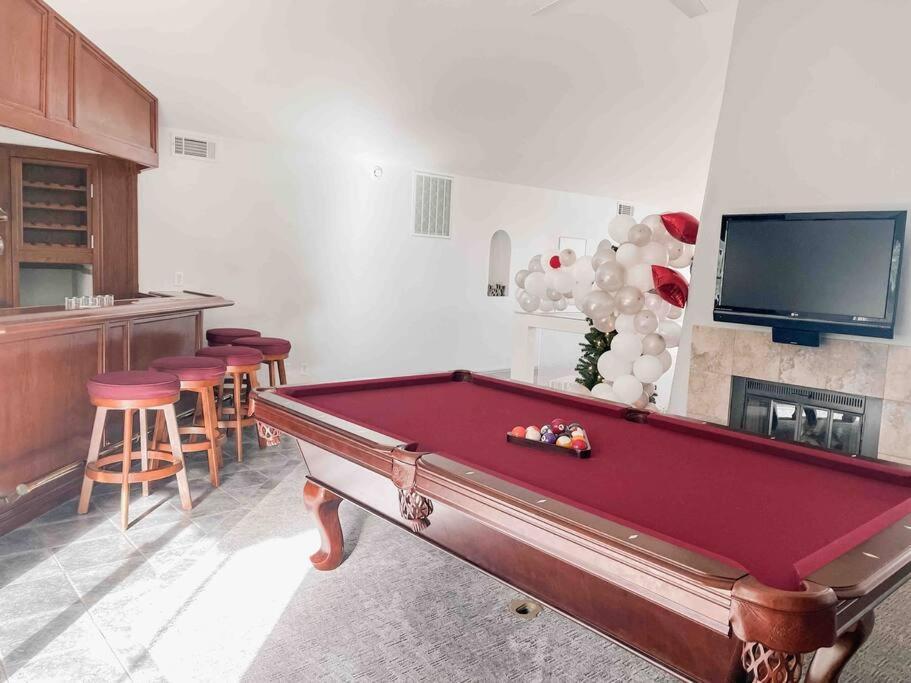 *entertainment Villa* 5min To Strip Optional Heated Pool Jacuzzi! Las Vegas