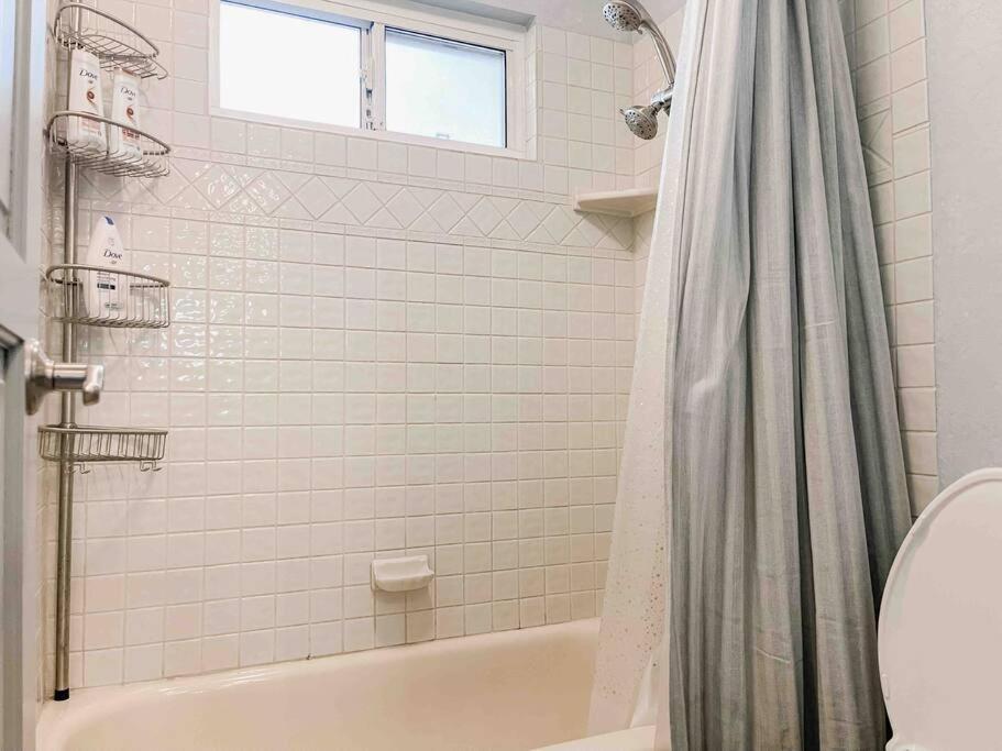 *entertainment Villa* 5min To Strip Optional Heated Pool Jacuzzi! Villa *