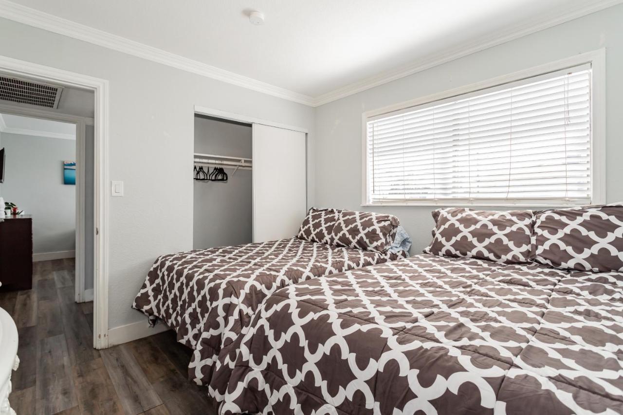 The Vegas Escape - Near The Airport/strip With Pool *