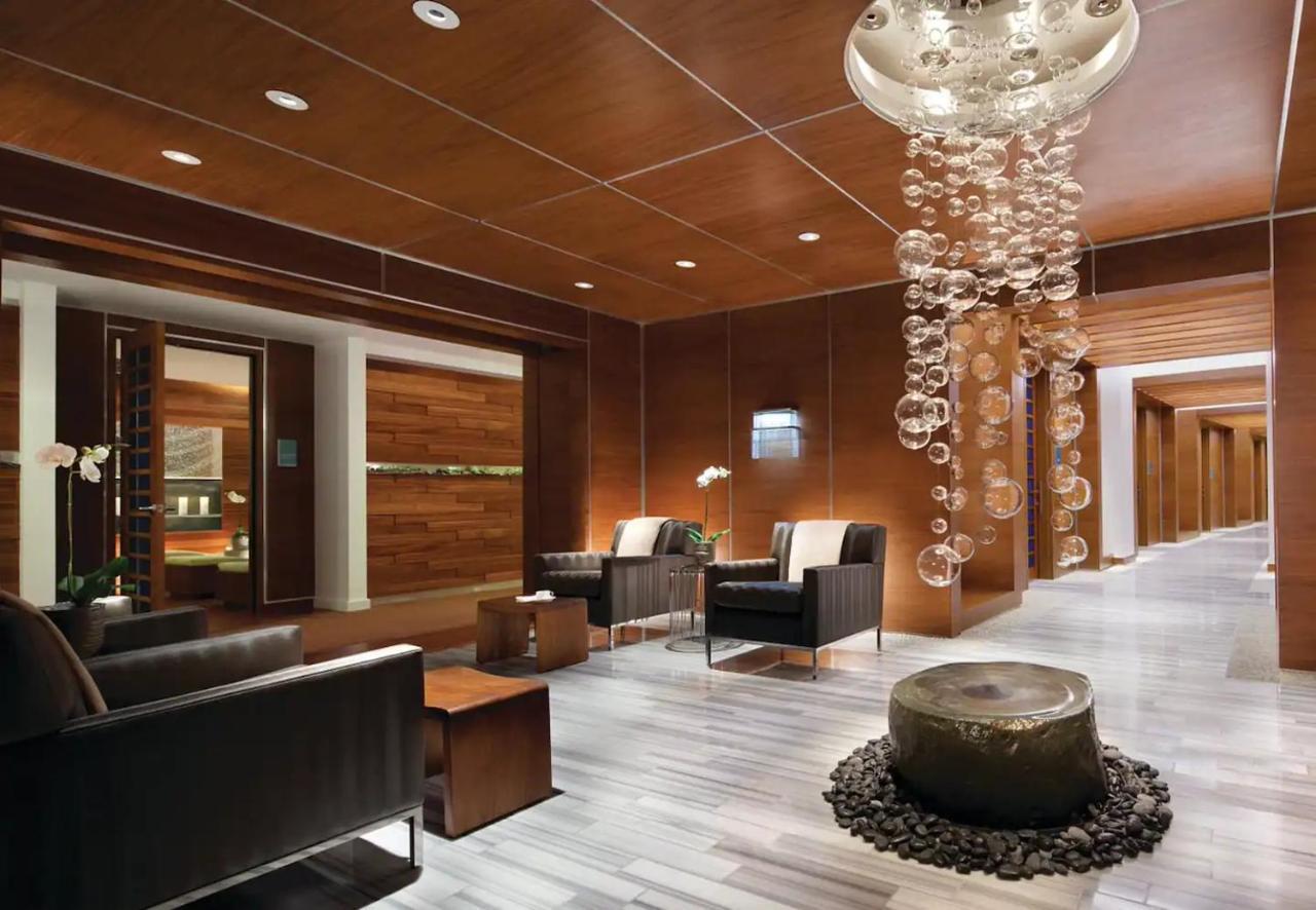 Vdara 011 Pool View Free Valet Parking Hotel Las Vegas