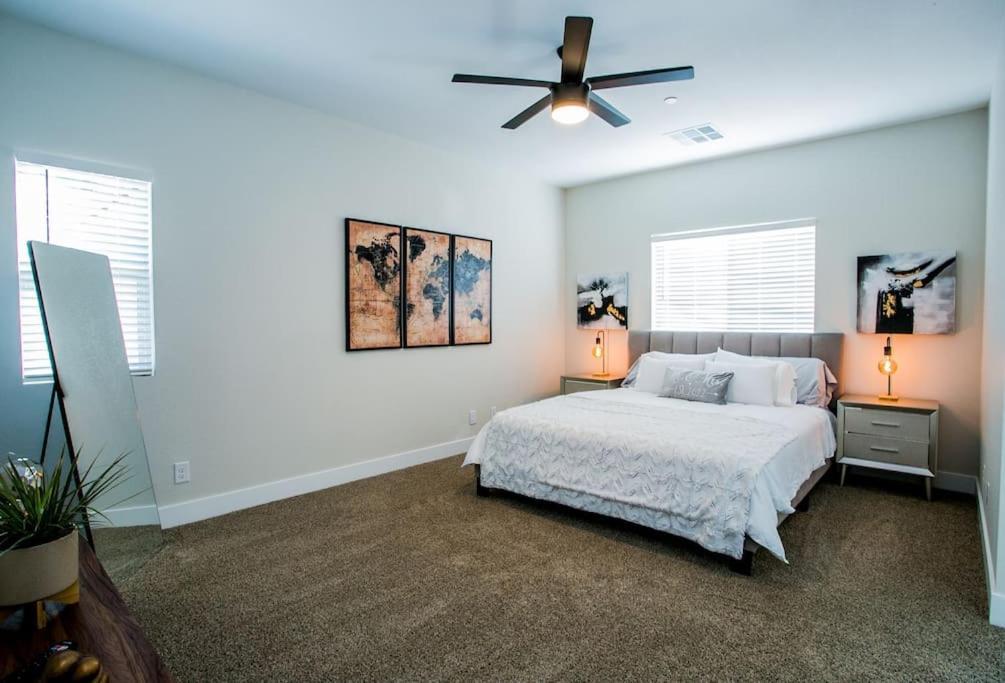 New 2022 Home, 10min From Strip, Modern *
