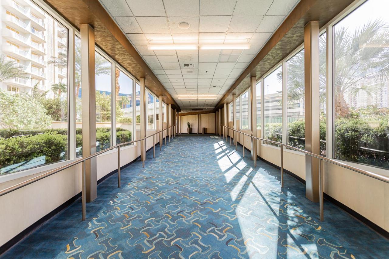 Mgm Signature, Centrally Located, Strip Views No Fee Apartahotel Las Vegas
