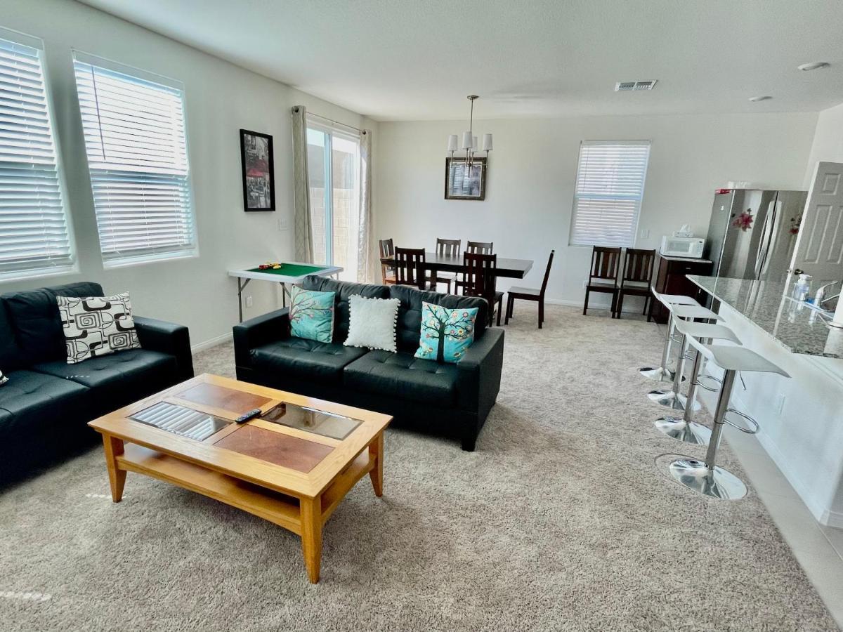 Spacious House, 5 Bedrooms, Sleeps 12, Near Vegas Strip And Airport * Las Vegas