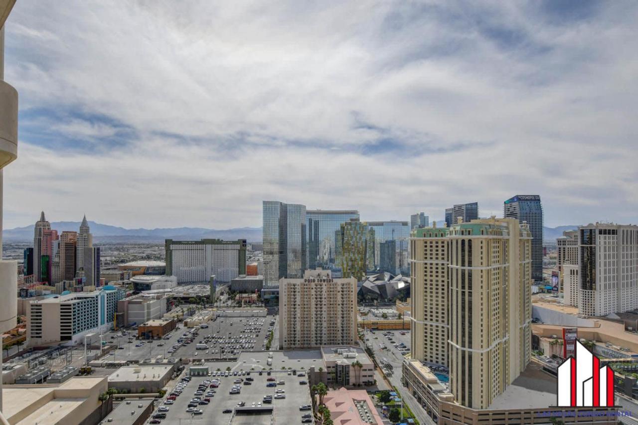 Mgm Signature-32-621 1br2ba F1 Strip View Balcony *
