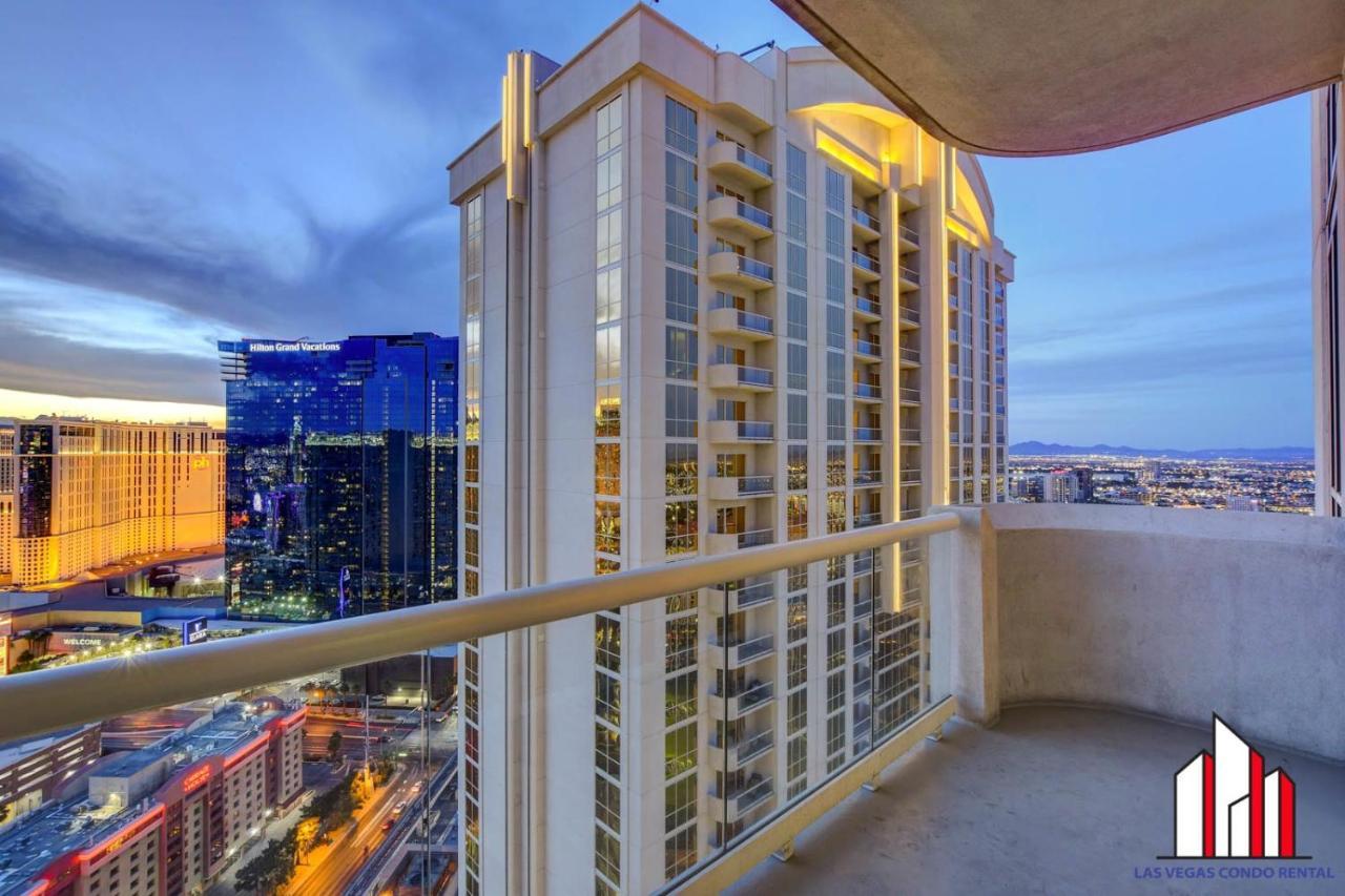 Mgm Signature-32-621 1br2ba F1 Strip View Balcony *