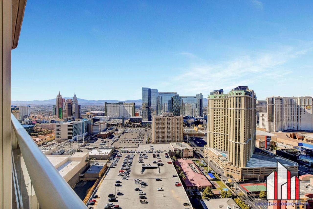 Mgm Signature-29-607 F1 Track & Strip View Balcony Сasa de vacaciones *