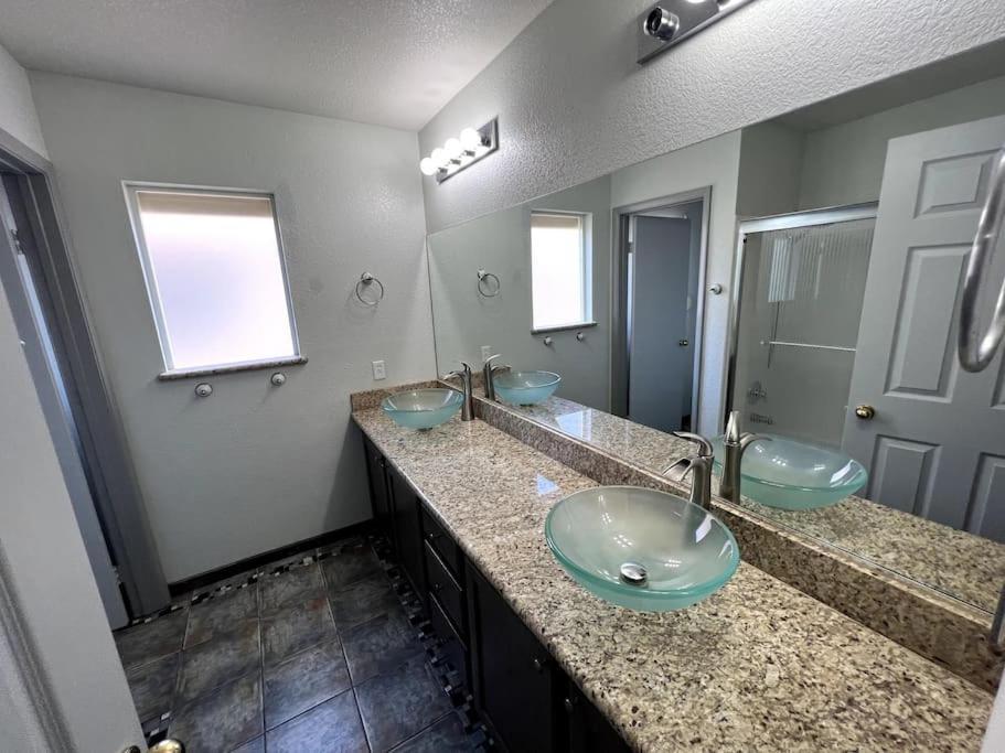 Vacation With A At Carmel Shores Las Vegas