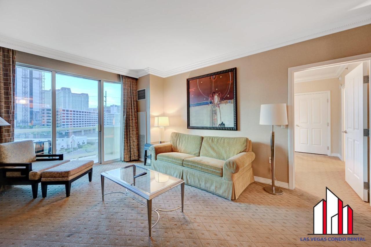 Сasa de vacaciones Mgm Signature-03-821 1br2ba F1 Strip View Balcony