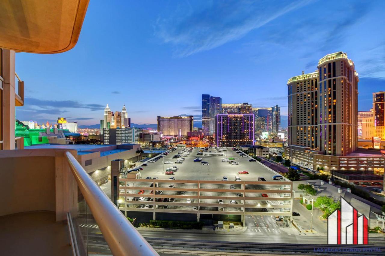 Сasa de vacaciones Mgm Signature-11-605 F1 Track & Strip View Balcony