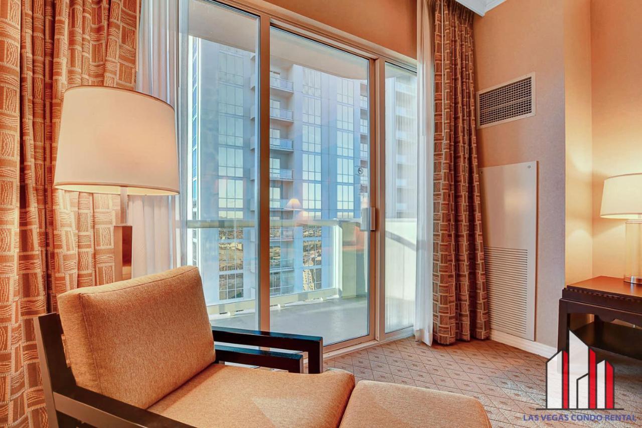 Сasa de vacaciones Mgm Signature-30-721 1br2ba F1 Strip View Balcony