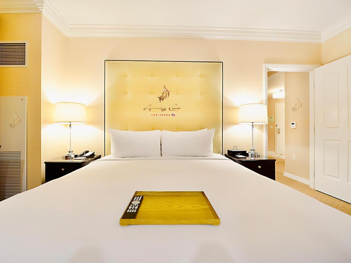 Amalz Collection At Mgm Signature ! *