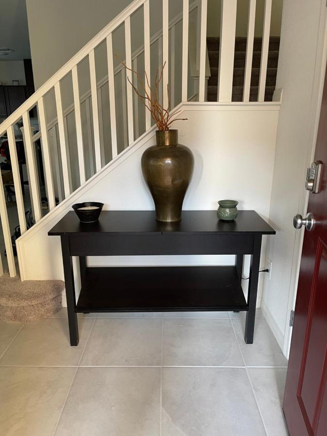 Beautiful Brand New 2 Bedroom Vegas Home! Fits 12 Or More,15-20 Minutes From Lv Strip Apartamento