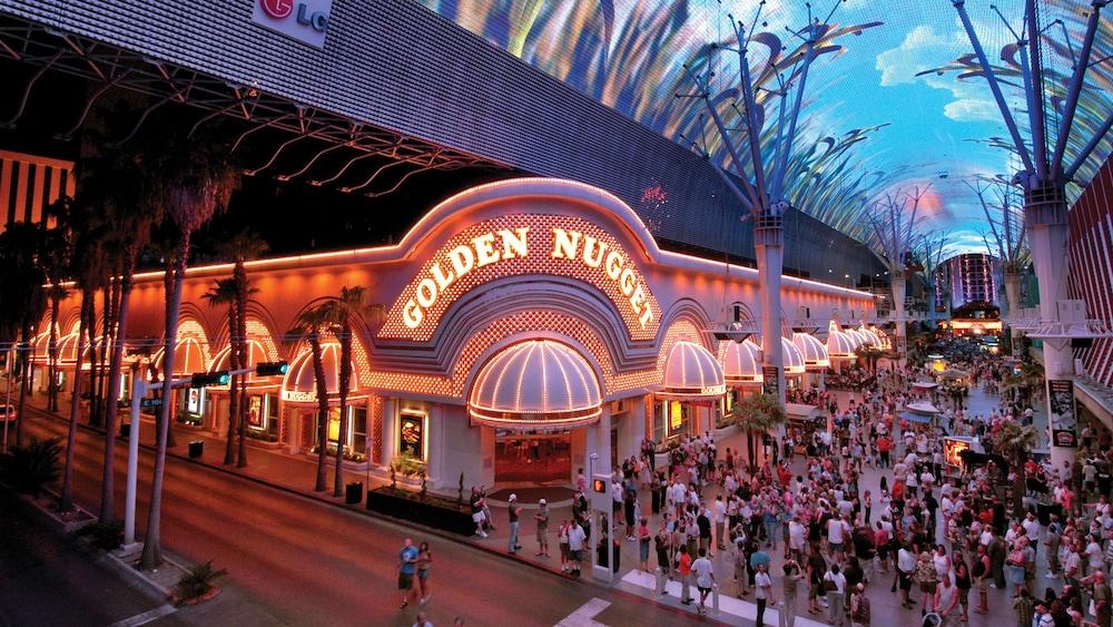 Golden Nugget Y Casino Resort 4*