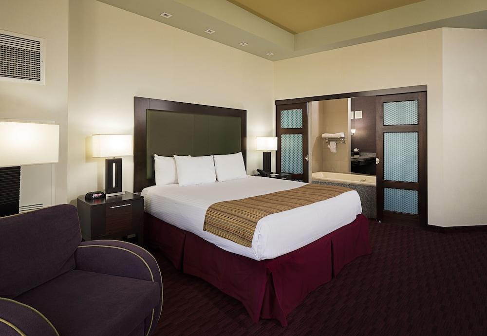 Eastside Cannery Casino 3*