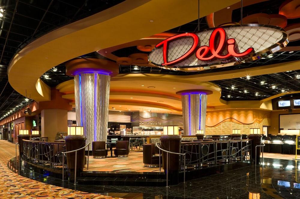 Resort Eastside Cannery Casino 3*