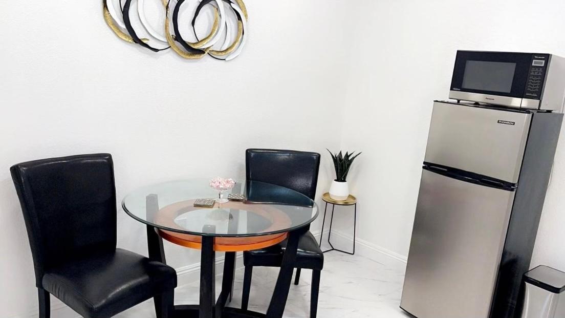 Apartamento Cozy Studio…5 Min Away From Airport. “