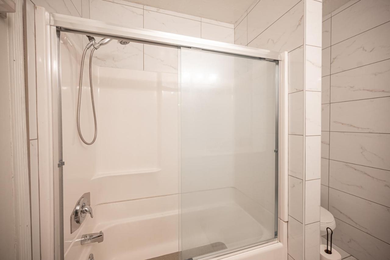 #15 Whole House 4 Bed 2 Bath Sleeps 14 Apartamento Las Vegas