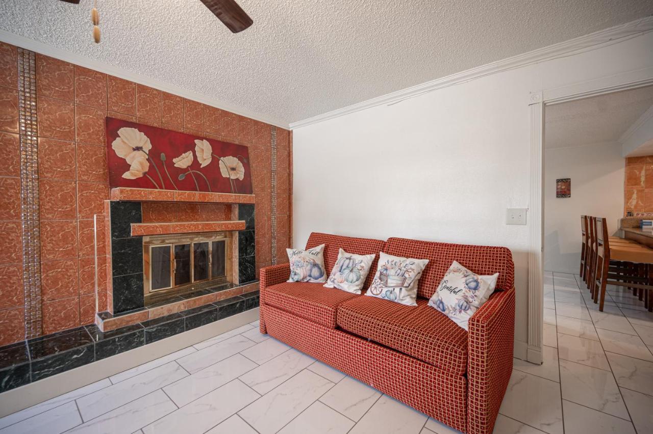 #15 Whole House 4 Bed 2 Bath Sleeps 14 Apartamento *
