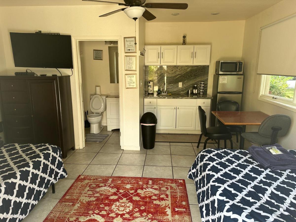 1 Small Secure Studio Apartamento Las Vegas