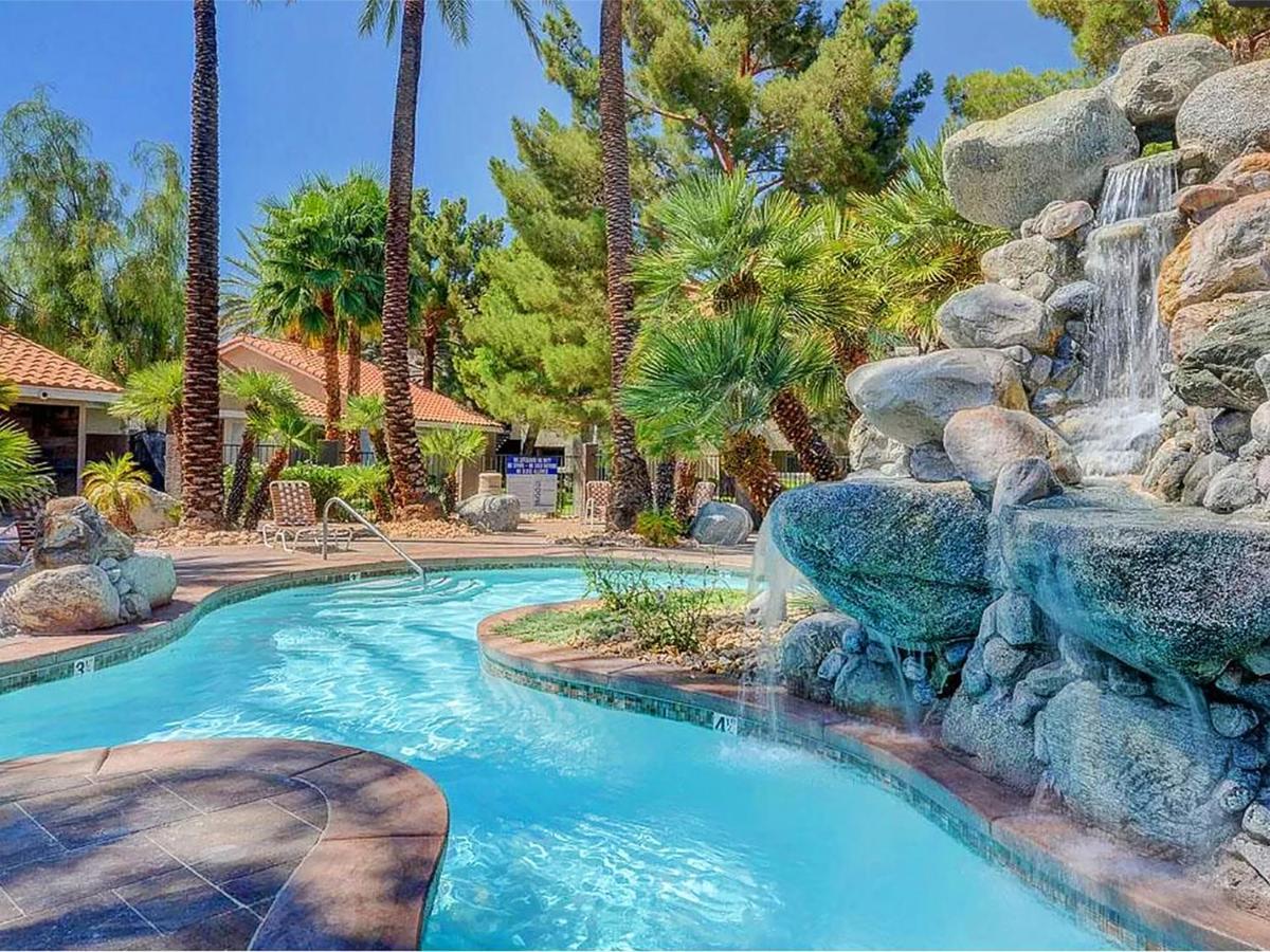 Apartamento Upgraded & Stylish, Pool, Hot Tub, Walk To Strip!