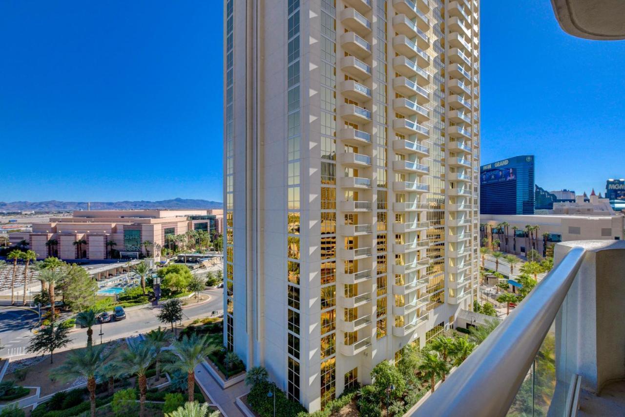 Luxurious 1 Bd/2bth Premium Mgm Signature W/balcony Apartahotel Las Vegas