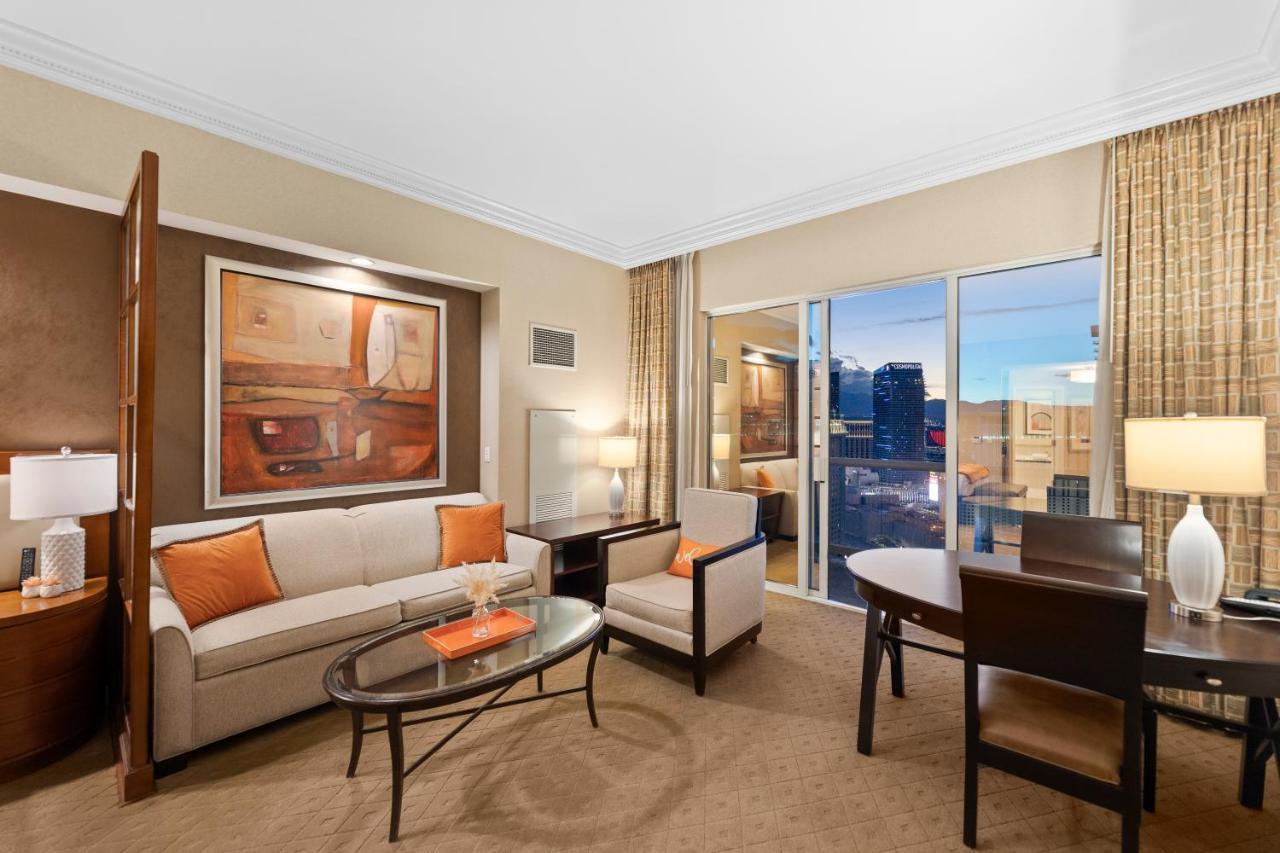 Hotel Lucky Gem Penthouse & Luxury At Signature Resort, Balcony Strip View 1607 5*