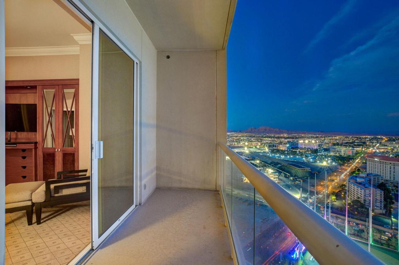Apartahotel Luxurious 1 Bd/2bth Premium Mgm Signature W/balcony *