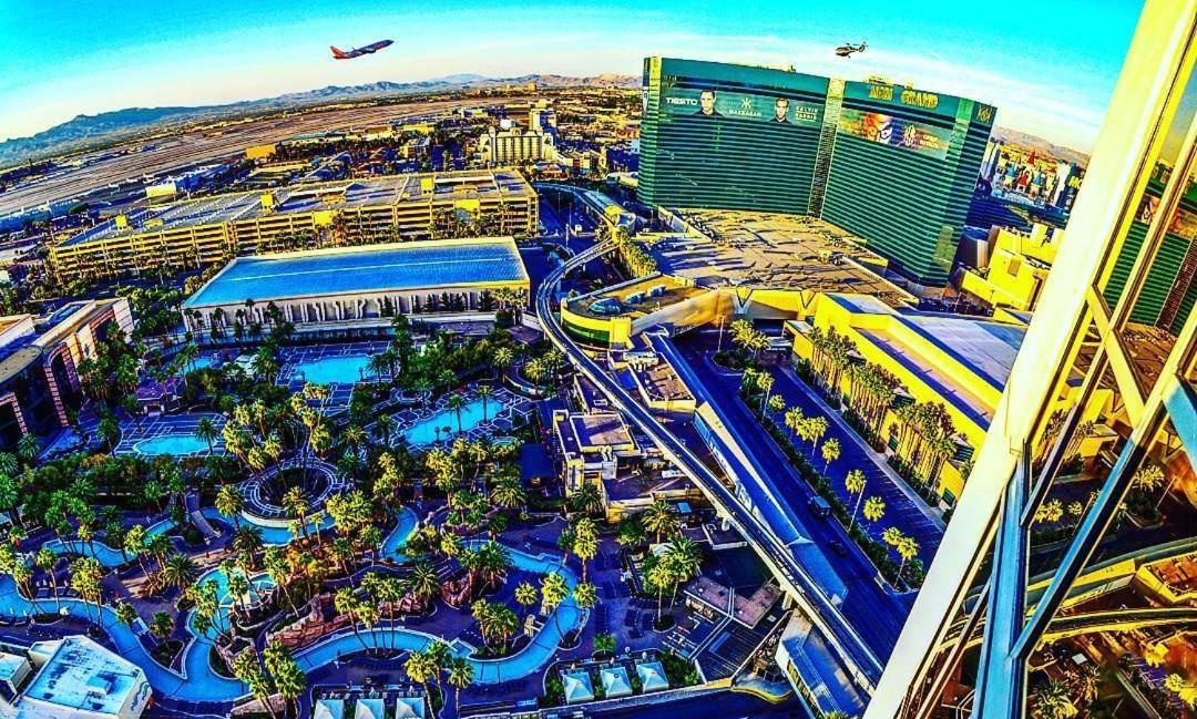 Hotel Lucky Gem Penthouse & Luxury At Signature Resort, Balcony Strip View 1607 Las Vegas