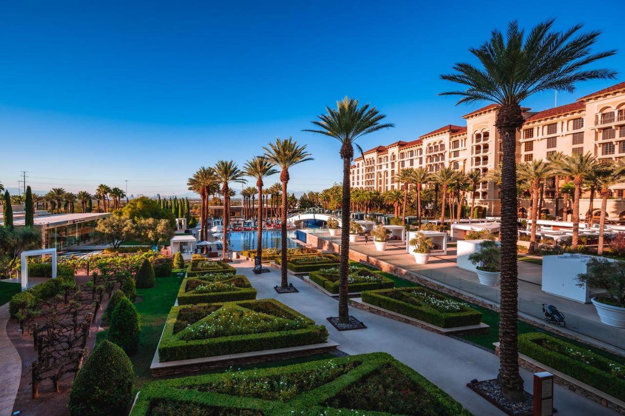 Valley Ranch Casino Hotel