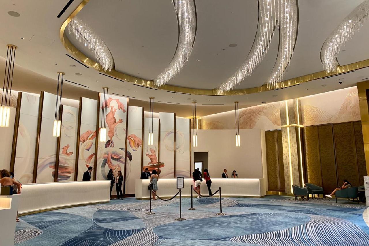 Elegant At World Strip Apartahotel
