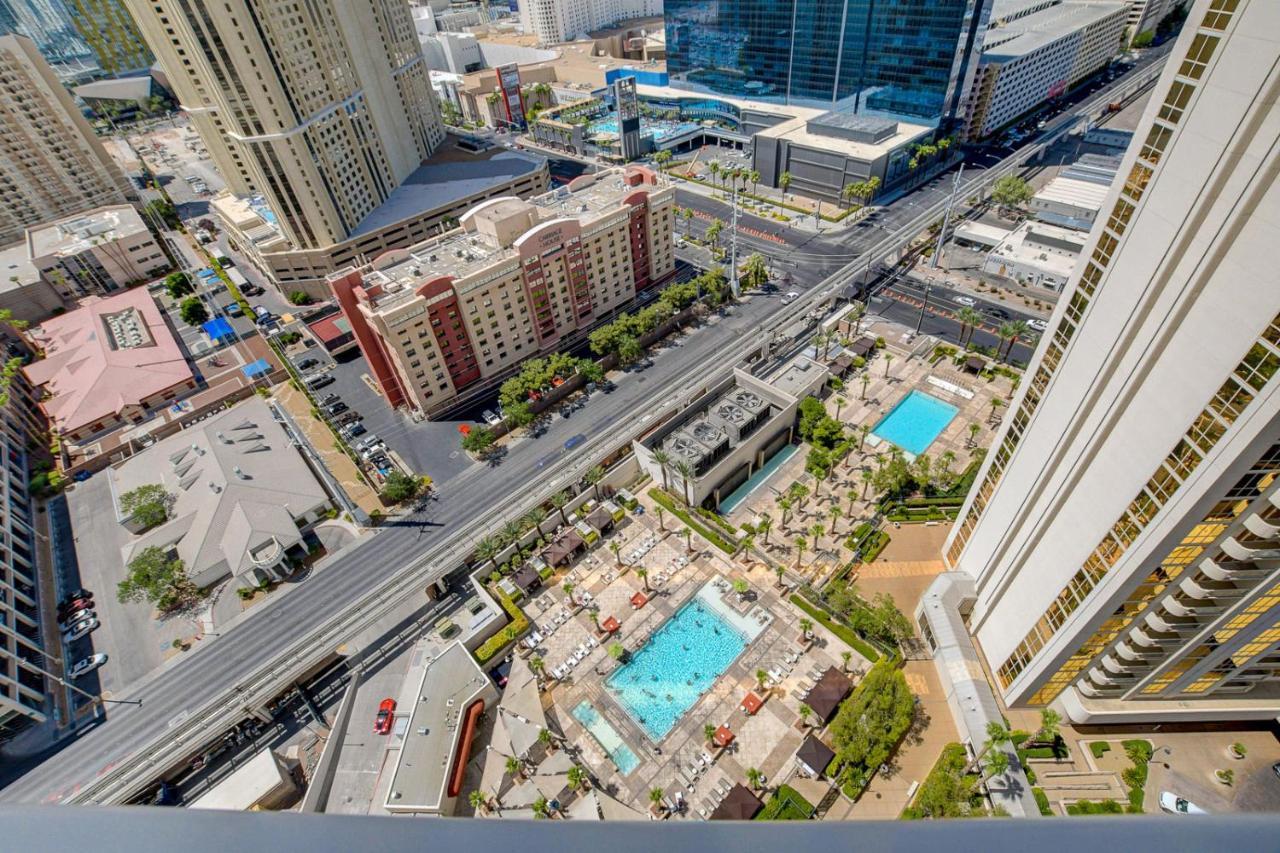 Apartahotel Blu Cashmere * Mgm Signature 23rd Flr W/balcony Strip View *