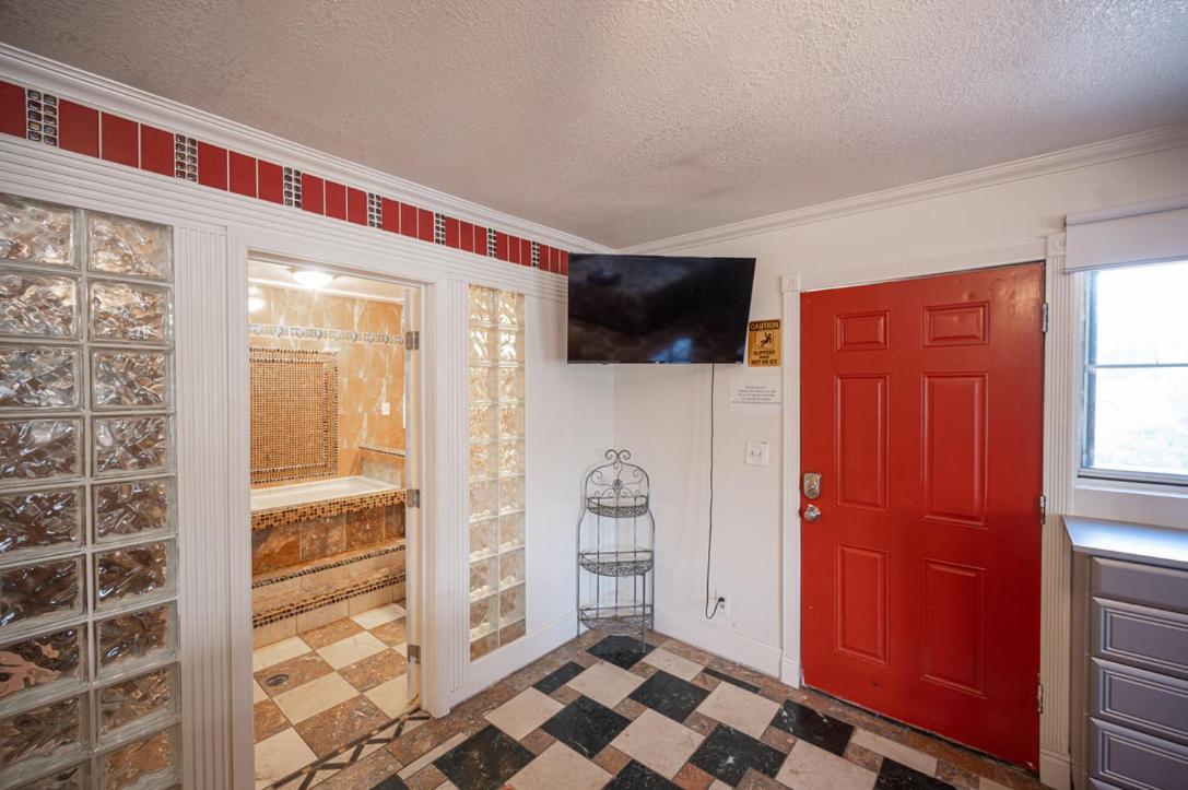 16 Large Studio With Kitchenette Apartamento