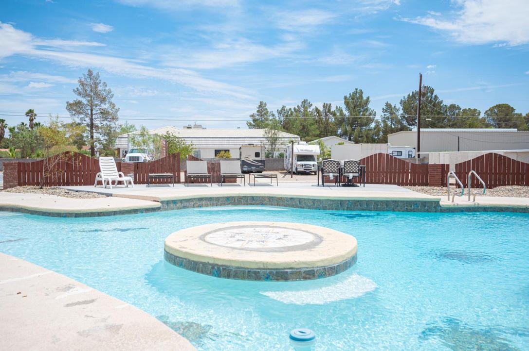 16 Large Studio With Kitchenette Apartamento Las Vegas