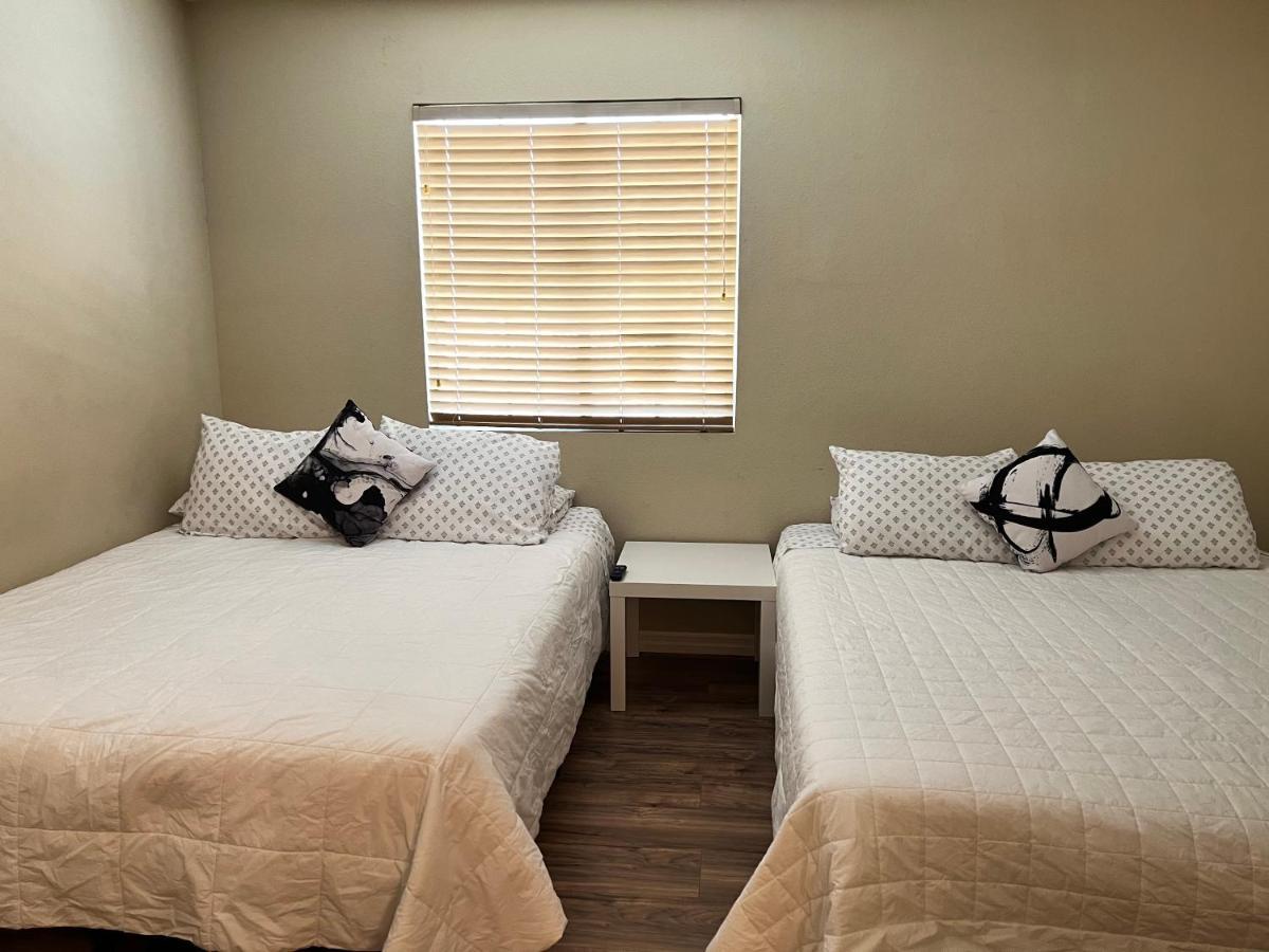 Viv's Peaceful Oasis 4 Bedroom In Summerlin Close To Redrock Holiday home *