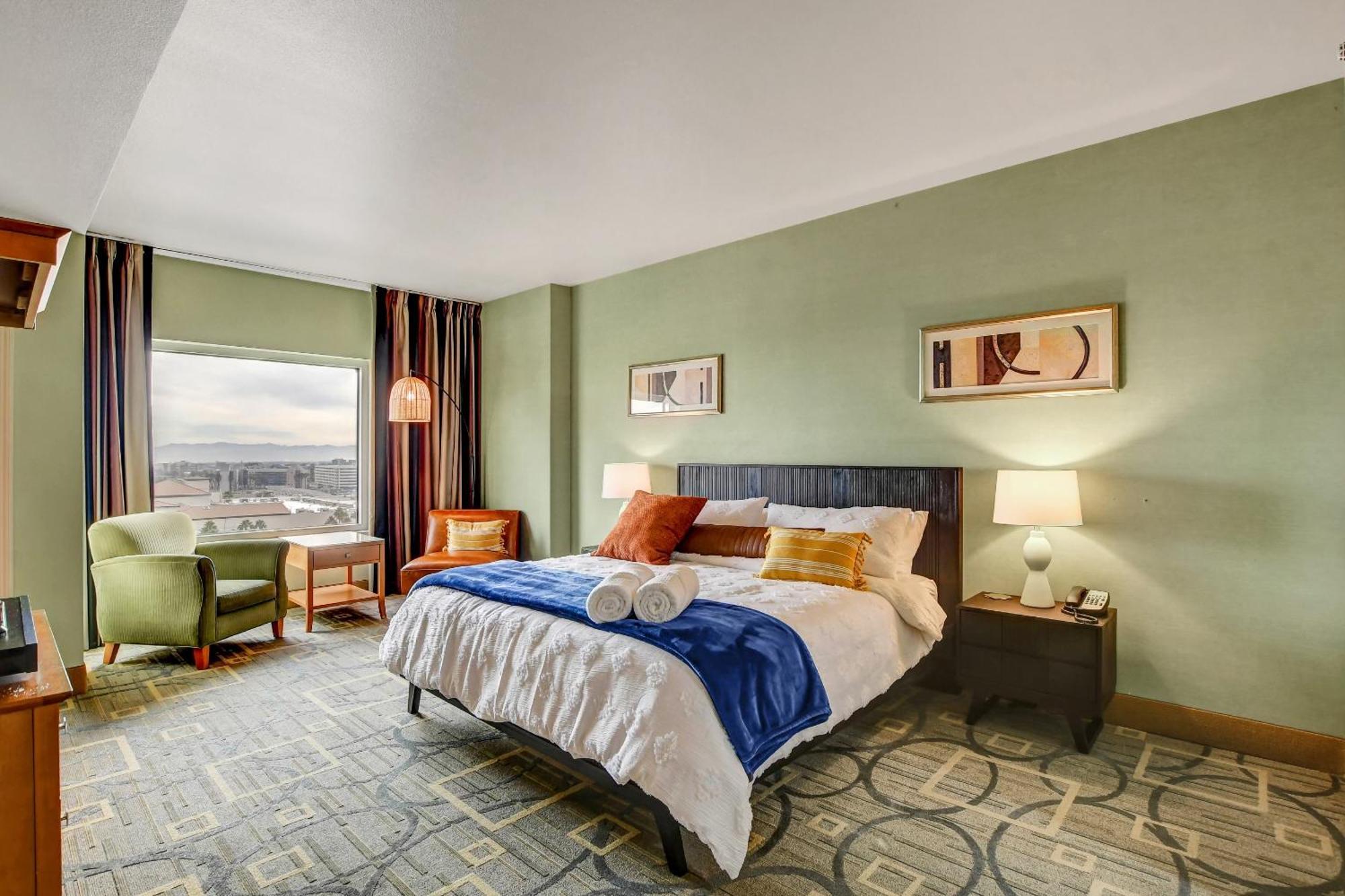 Apartahotel Diligence At The Platinum - No Fees And Free Parking