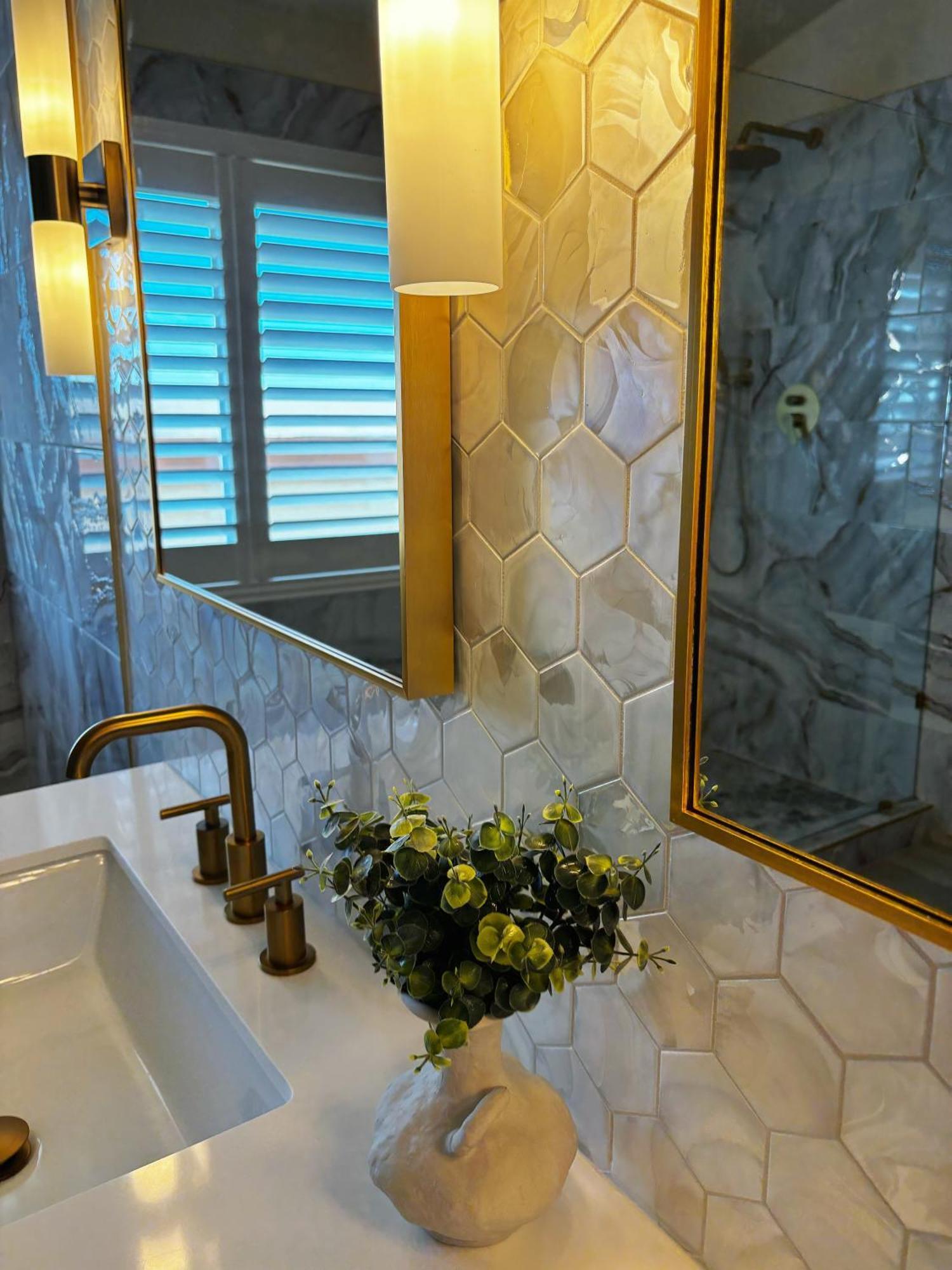 Fragrant Finnish Sauna & Cozy Pool With French 3br Villa *