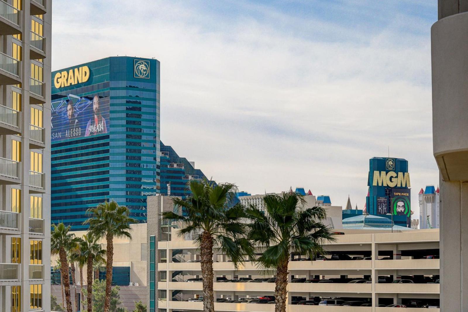 Serenity At Mgm Signature *