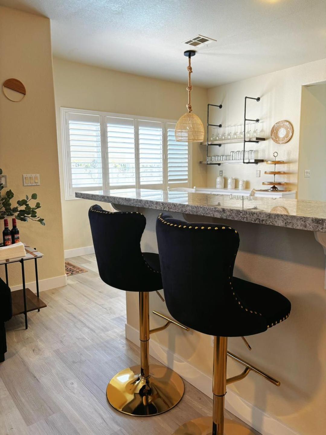Fragrant Finnish Sauna & Cozy Pool With French 3br Las Vegas