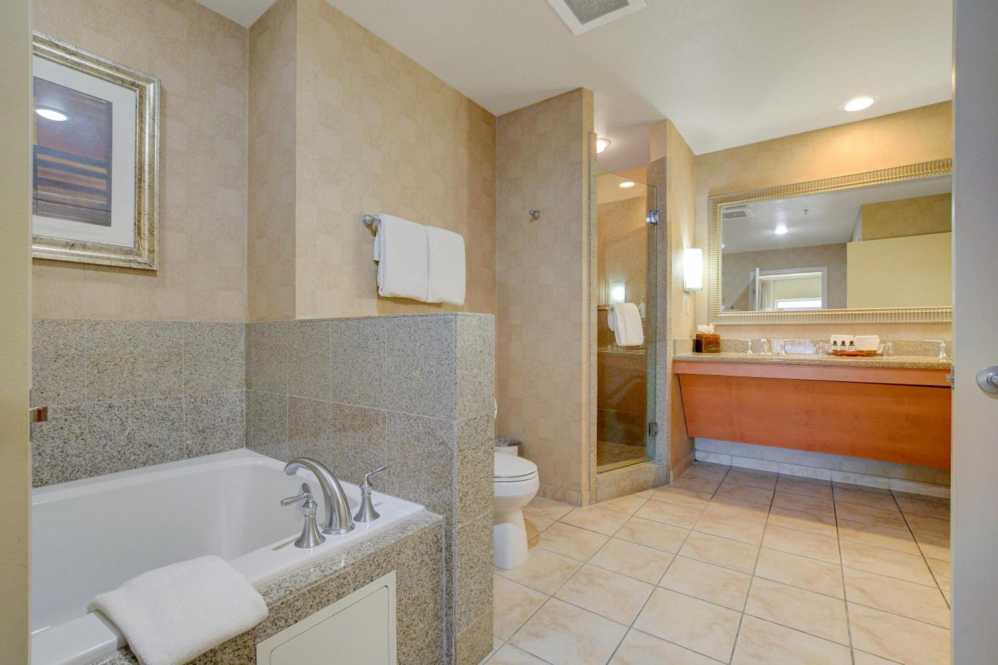 Apartahotel Luxury 1bd/1bth At Platinum *strip View *