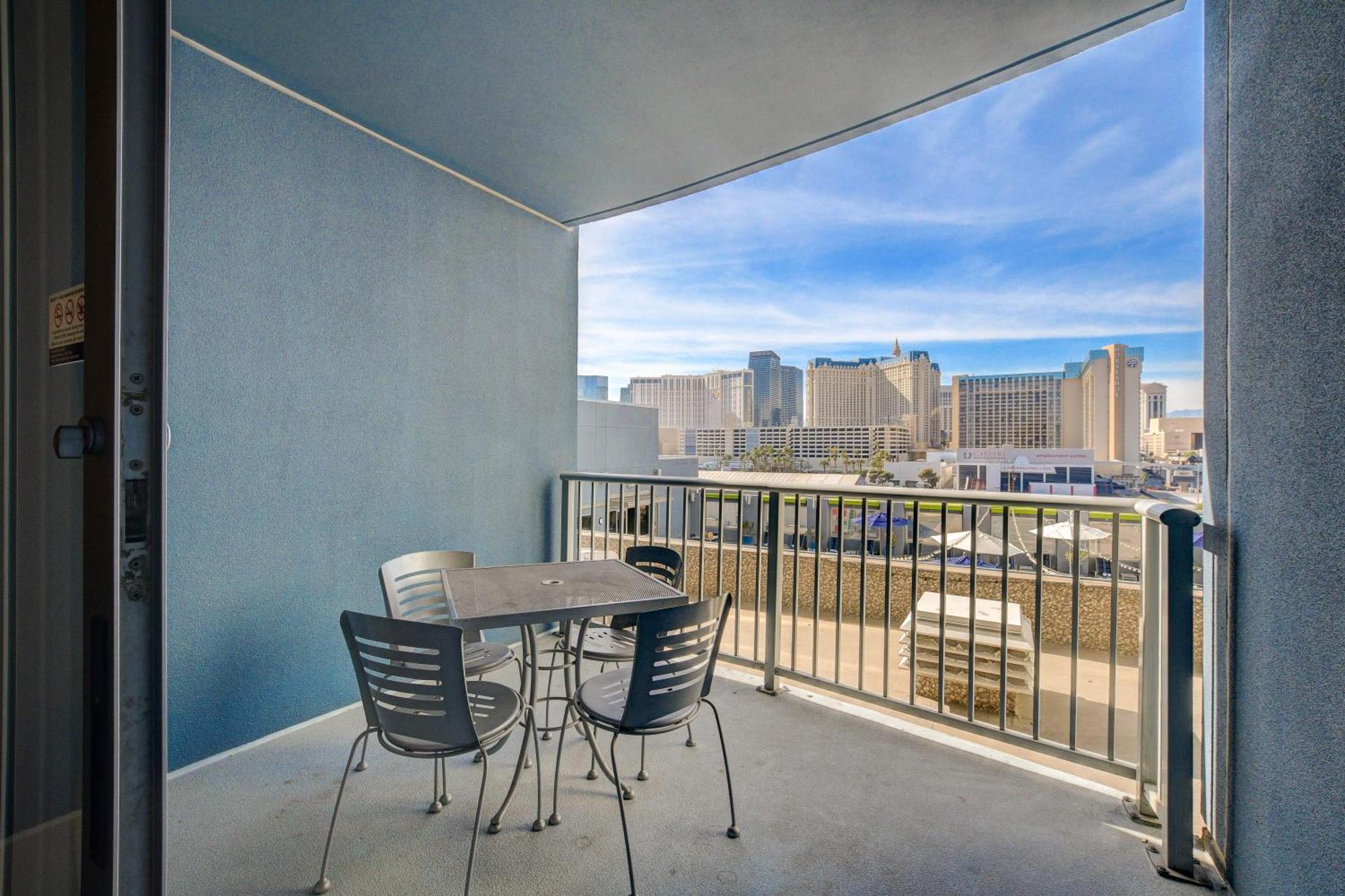 Luxury 1bd/1bth At Platinum *strip View Apartahotel *